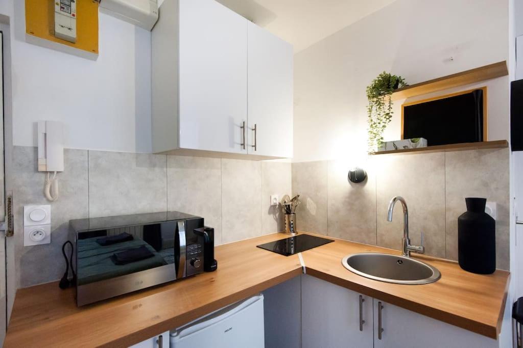 La Casa : Logement En Centre Ville, Cathedrale Amiens Luaran gambar